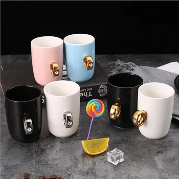 Kūrybos mielas dovanas Mėgėjams Pora Elegantiškas Krištolo ir Deimantų Žiedo Taurės Keramikos Vandens, Pieno, Kavos Puodelis Drinkware caneca juoda balta